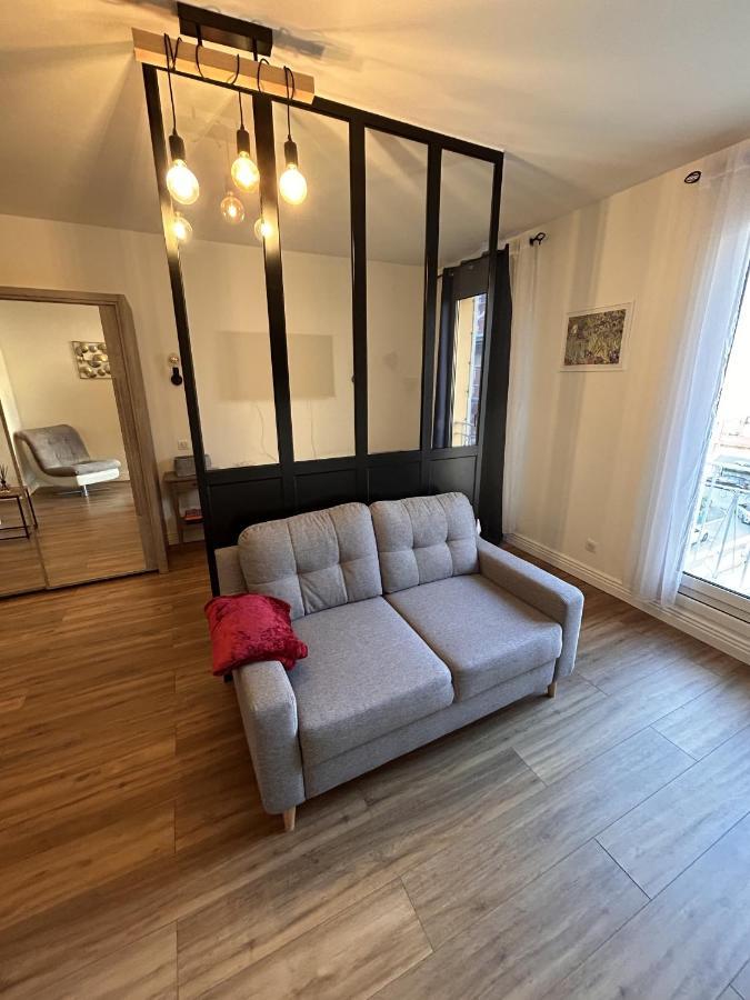 Le Verlaine, Studio En Centre Ville A Deux Minutes Des Plages Menton Buitenkant foto